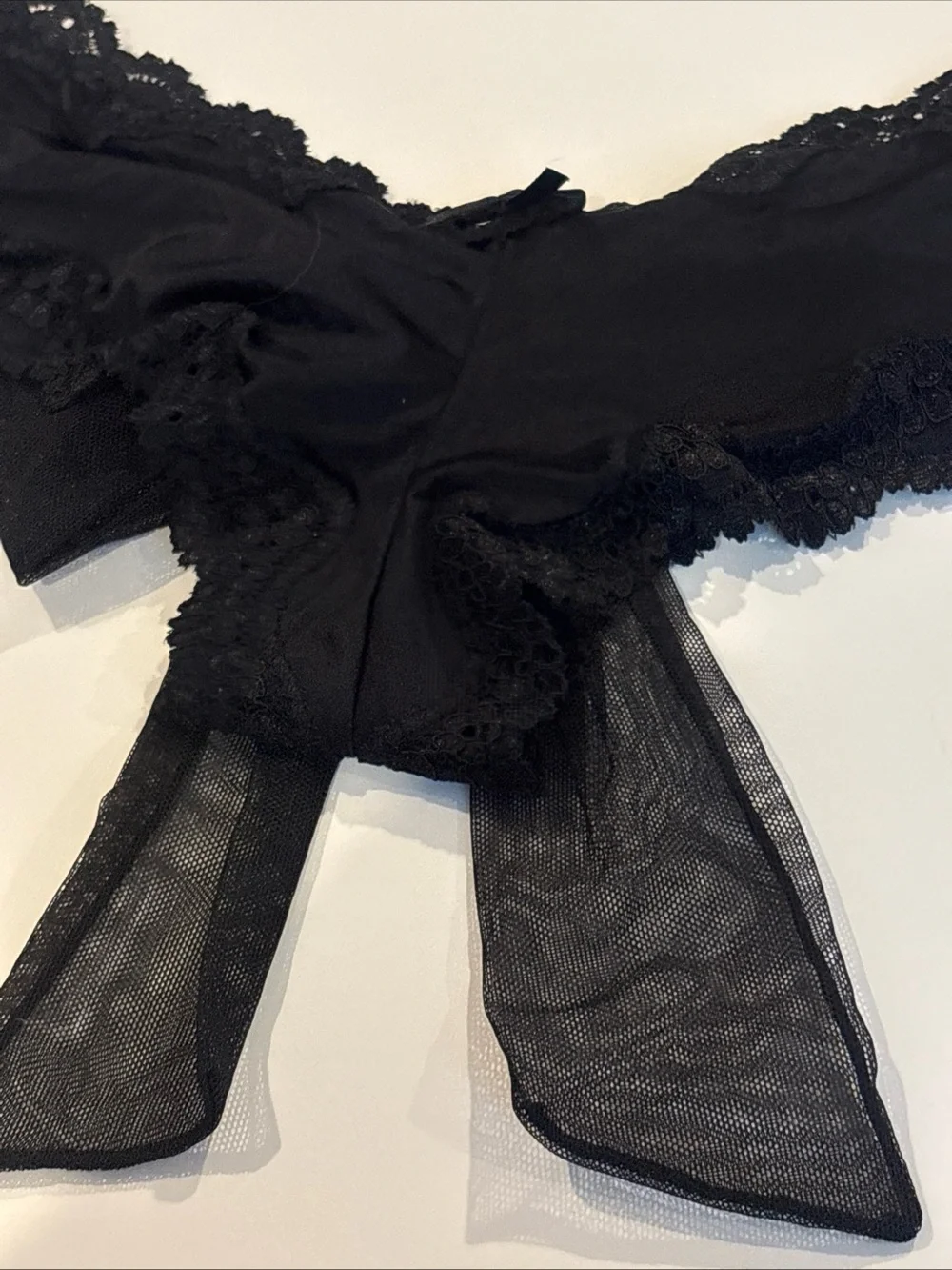 Victoria's Secret Very Sexy Lace-Trim Bow  Cheeky Panties Sz XS Black NEW